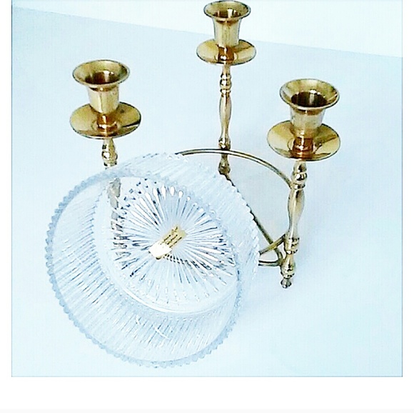 TELEFLORA Elegant Vintage 3 Brass Candle Holder - Picture 5 of 6